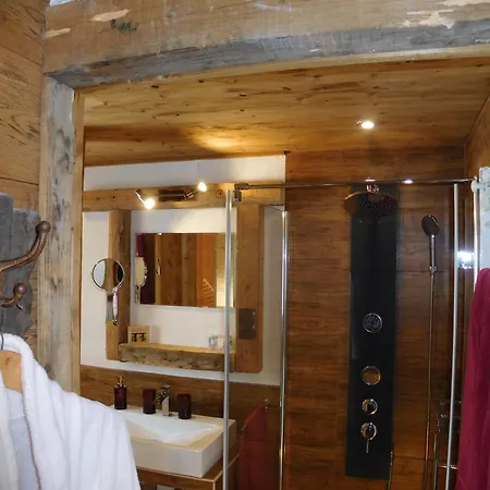 Apartment Wellnessoase Mit Sauna Und Whirlpool