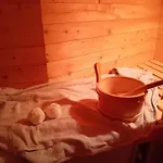 Wellnessoase Mit Sauna Und Whirlpool 公寓 因泽尔