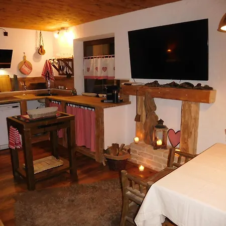 Wellnessoase Mit Sauna Und Whirlpool * 因泽尔
